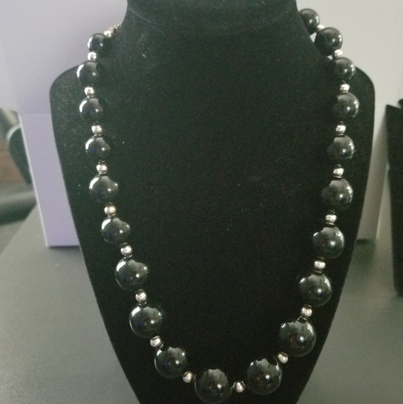 Dots Jewelry - 🔥Black and silver beaded necklace
